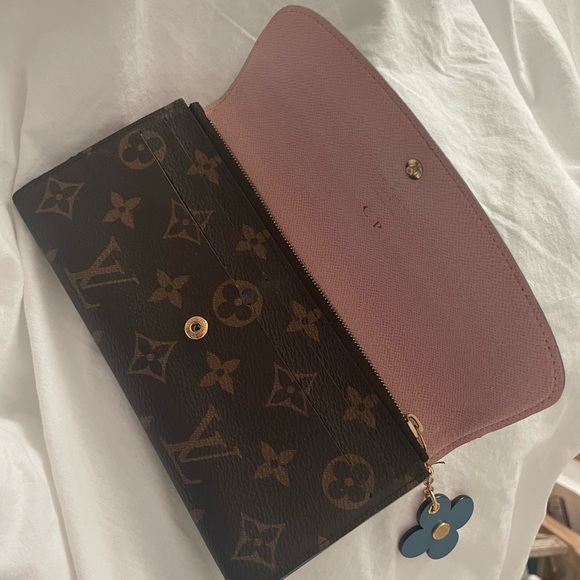 Authentic-Louis Vuitton Monogram Bloom Flower Emilie Wallet Blue Jean - Picture 10 of 16